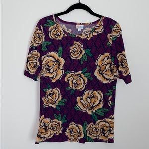 LulaRoe Medium Gigi Top